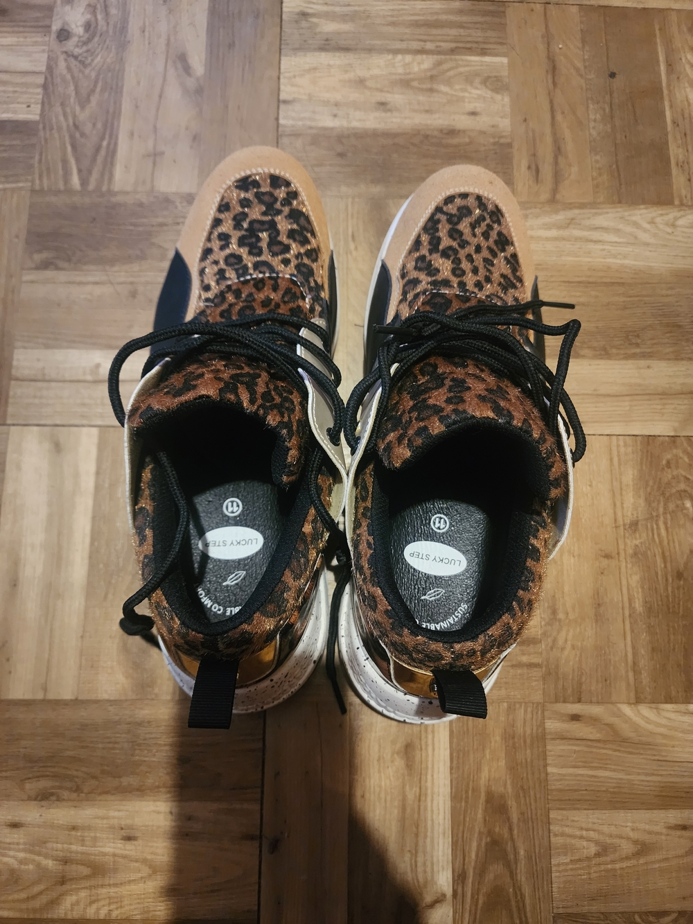 Leopard Print Women's Fashion Sneakers - Brown & Black